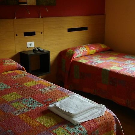 Hostal-Meson Vilasante Тріакастела Екстер'єр фото